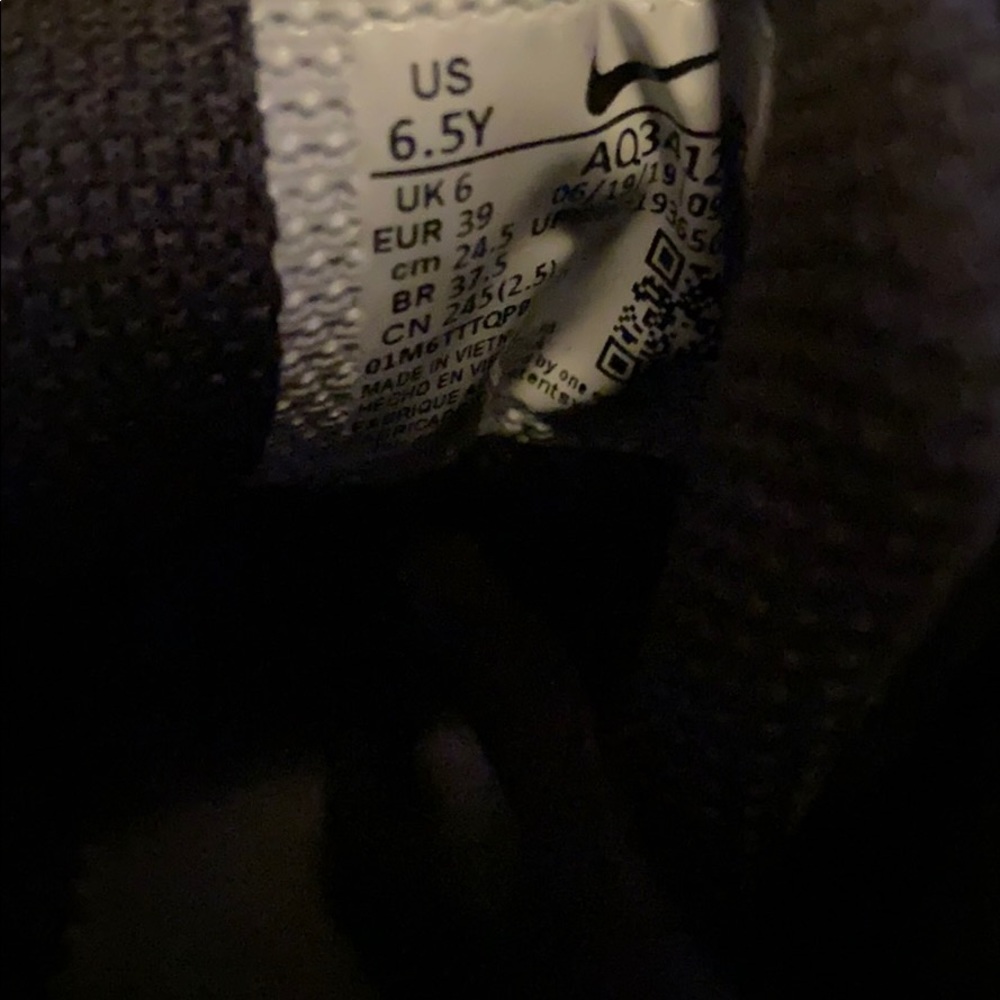 Nike Kyrie flytraps - Picture 5 of 5